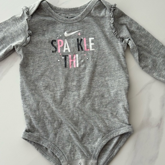 Nike Gray Baby Onesie with Sparkle Designs - Picture 1 of 6